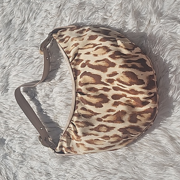 Dior Authentic Beige/Brown Leopard Printed Fabric and Leather Buckle Handle Hobo - Picture 9 of 15